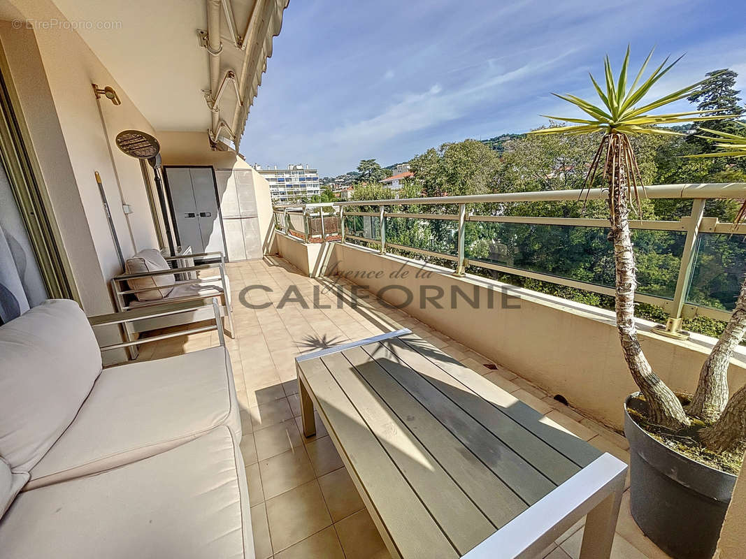 Appartement à CANNES