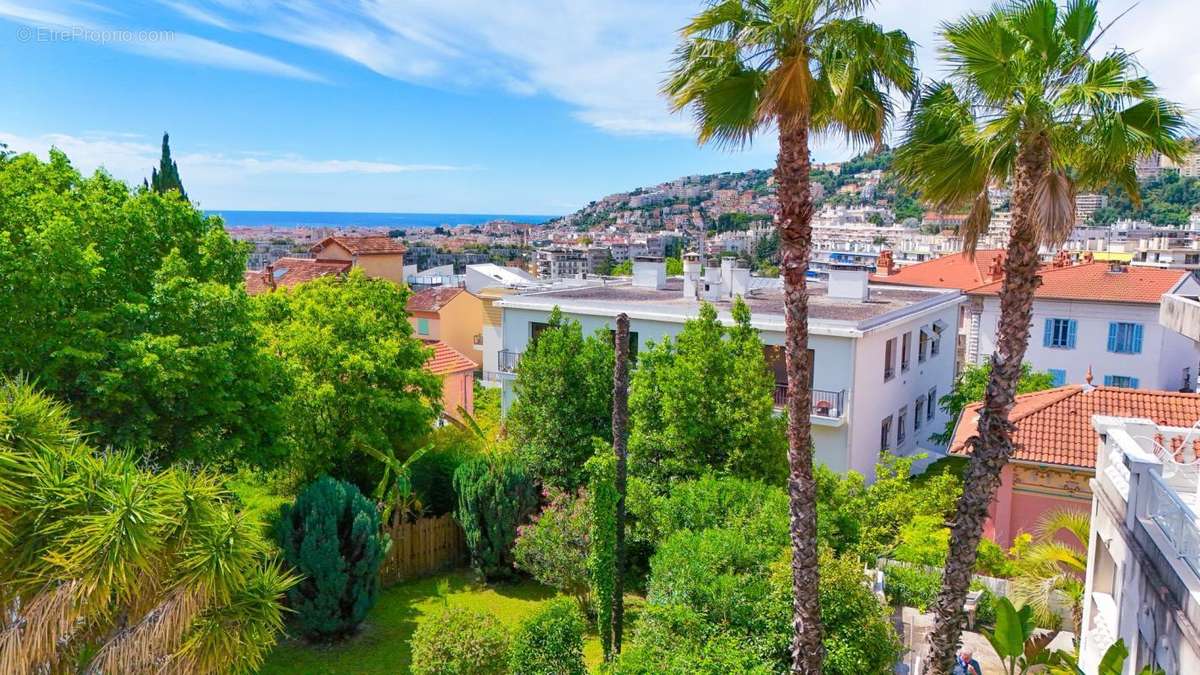 Appartement à NICE