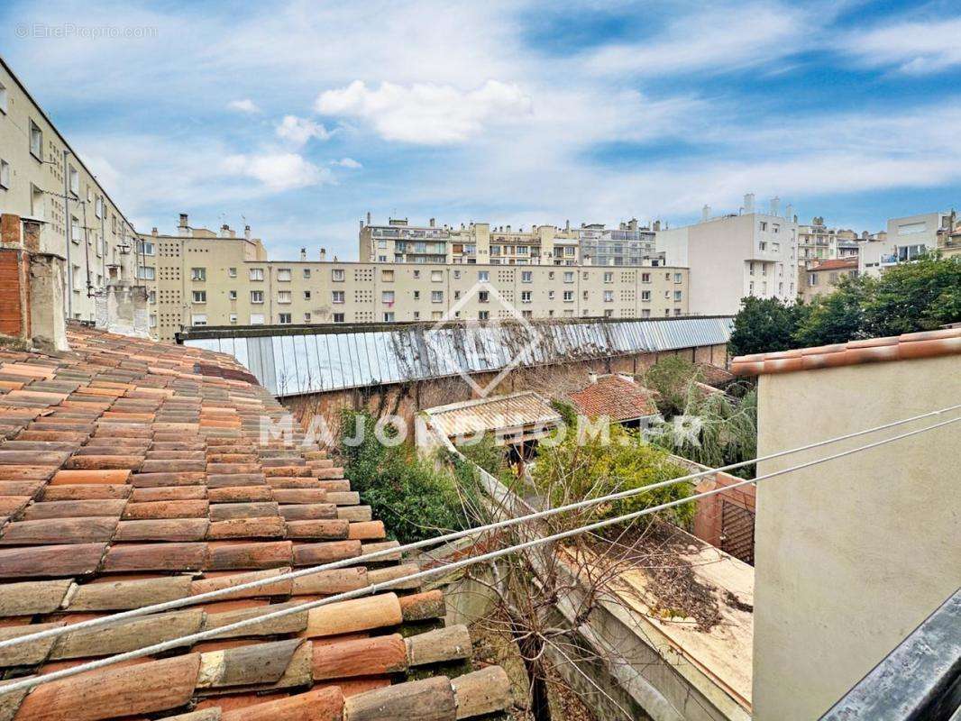 Appartement à MARSEILLE-5E