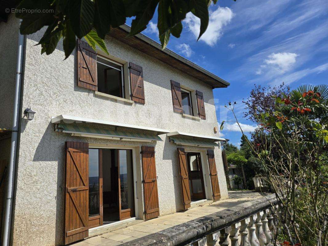 Maison à LA COTE-SAINT-ANDRE