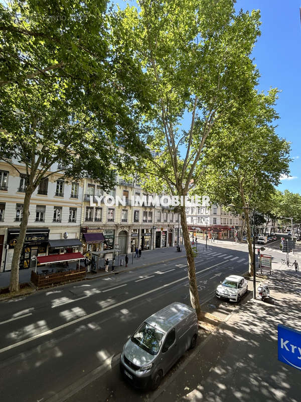 Appartement à LYON-7E