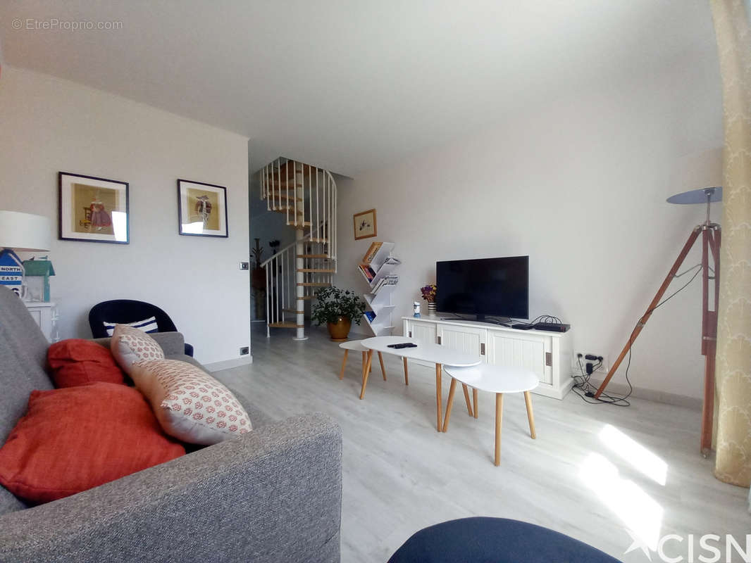 Appartement à LE POULIGUEN