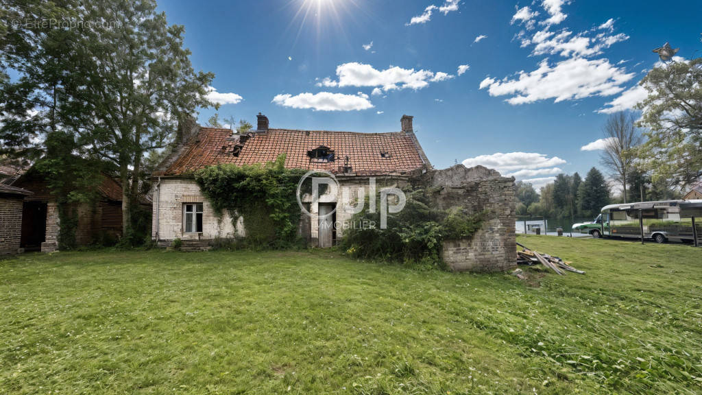 Maison à BUSNES