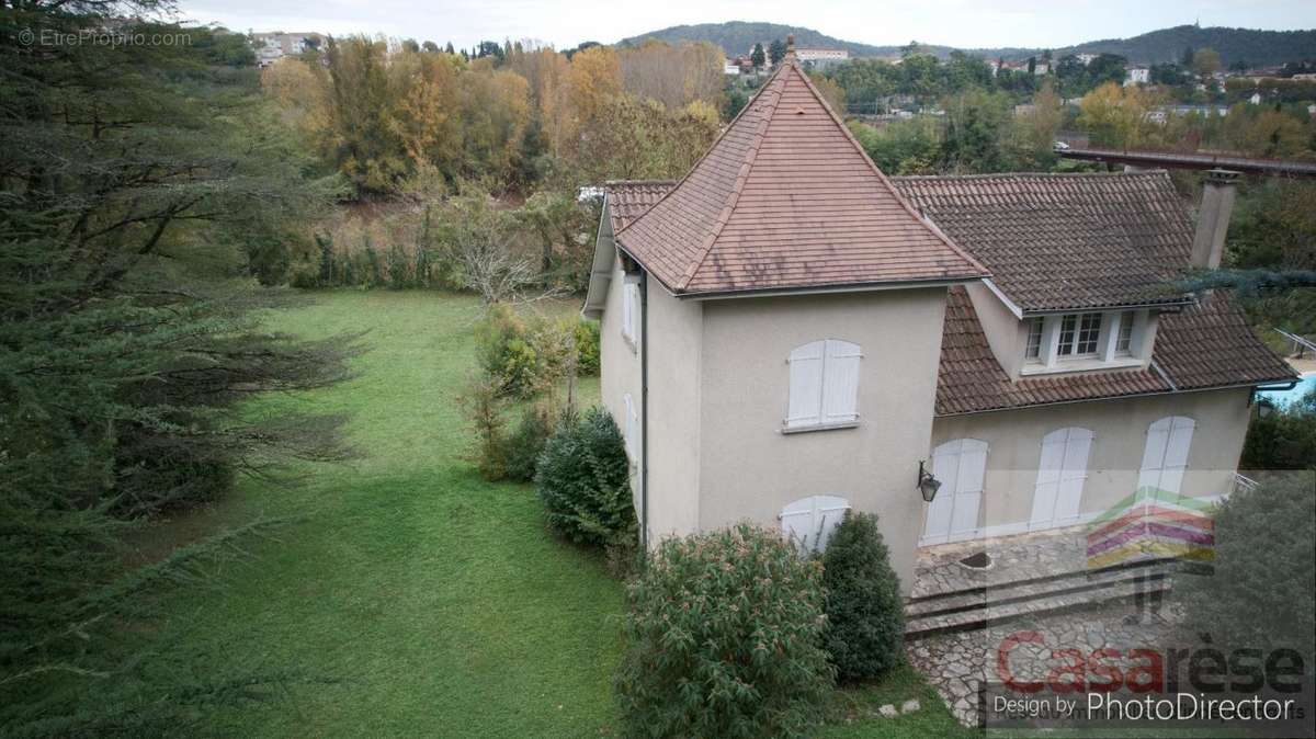 Maison à CAHORS