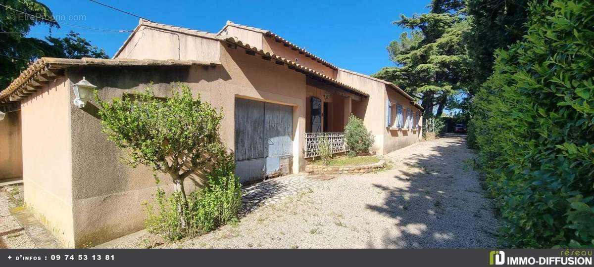 Maison à MORIERES-LES-AVIGNON