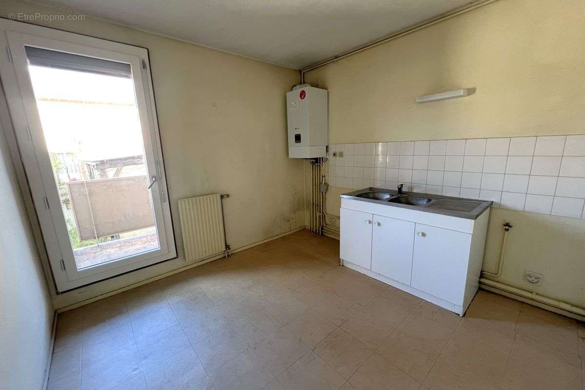 Appartement à BELLEVILLE