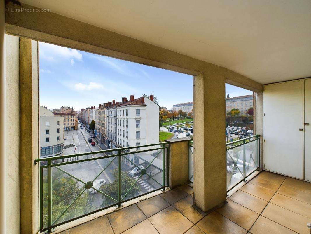 Appartement à LYON-4E