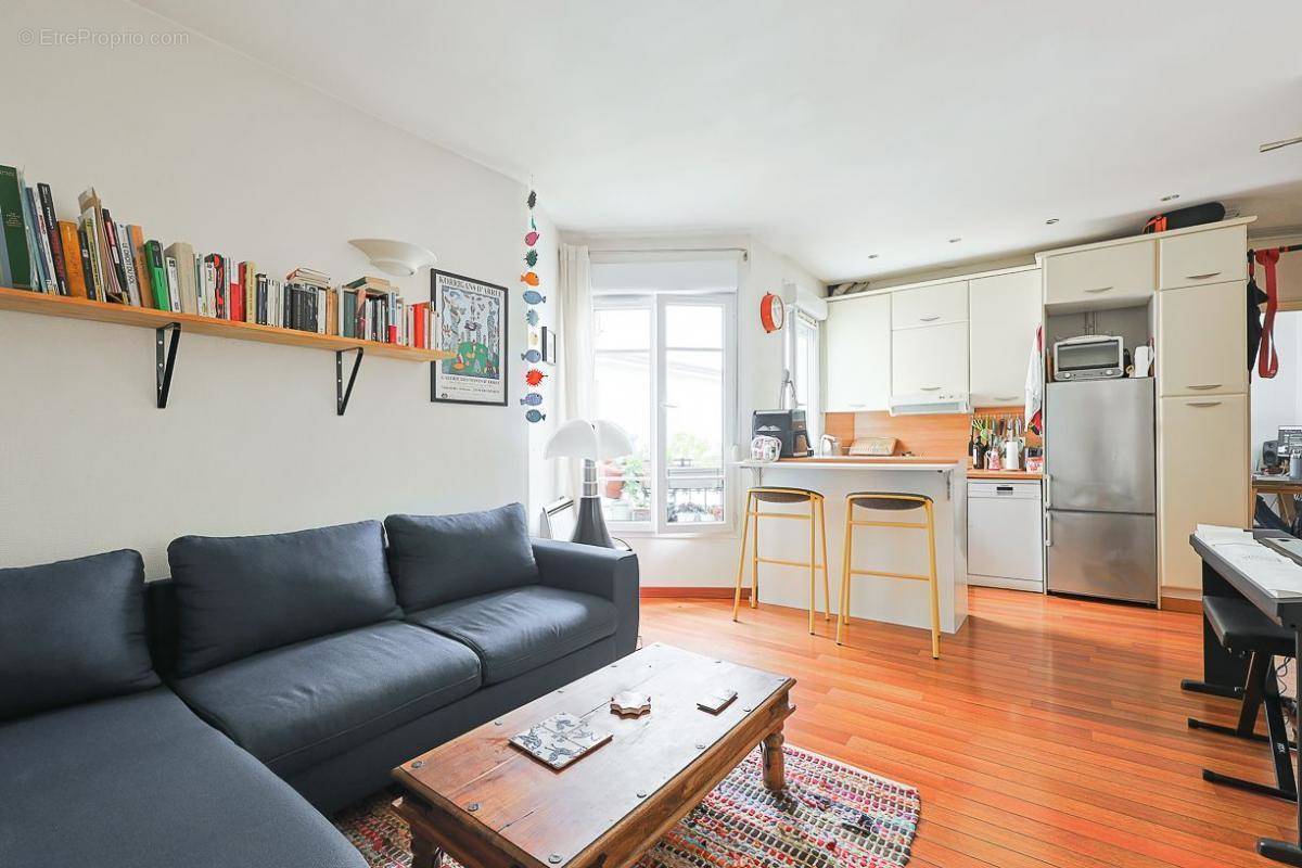 Appartement à PARIS-20E