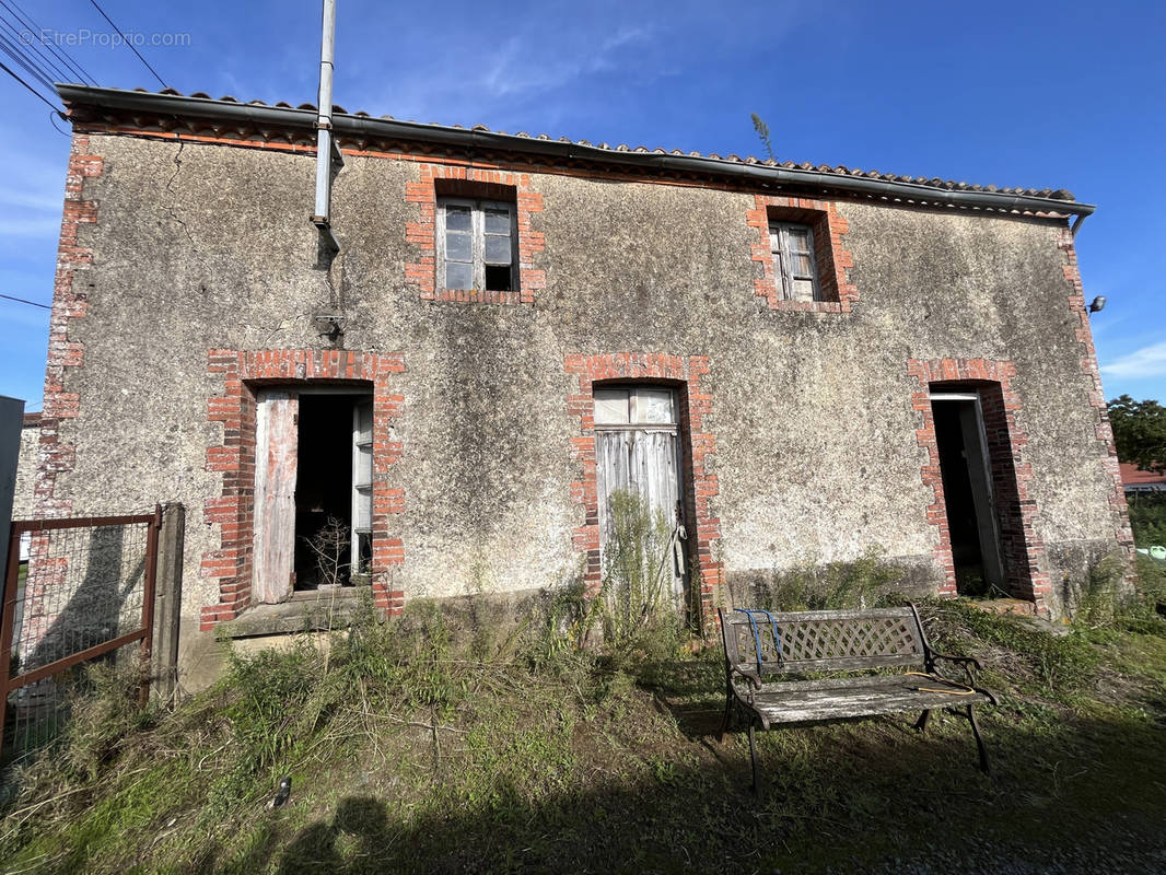 Maison à SAINT-ANDRE-GOULE-D&#039;OIE