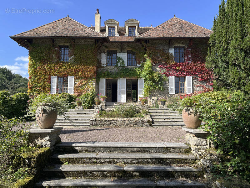 Maison à SEMUR-EN-AUXOIS