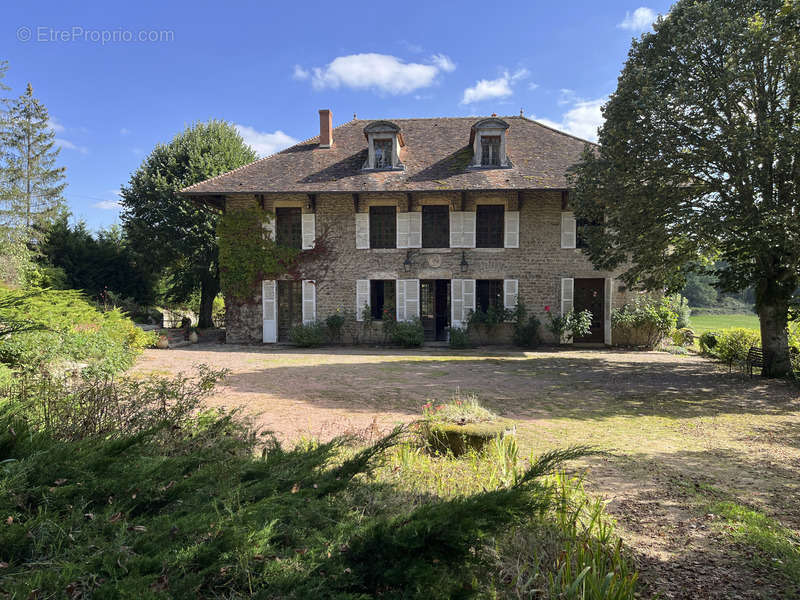 Maison à SEMUR-EN-AUXOIS