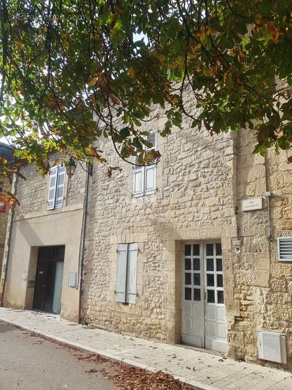 Appartement à MONTIGNAC