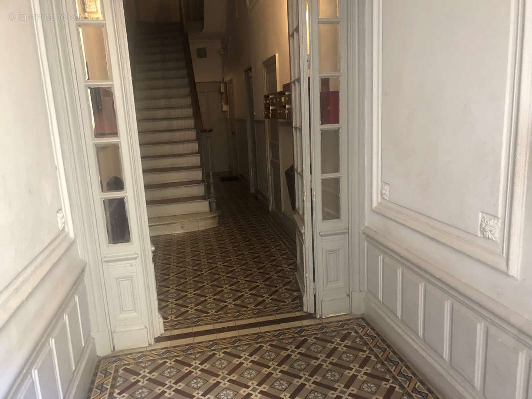 Maison à MARSEILLE-6E