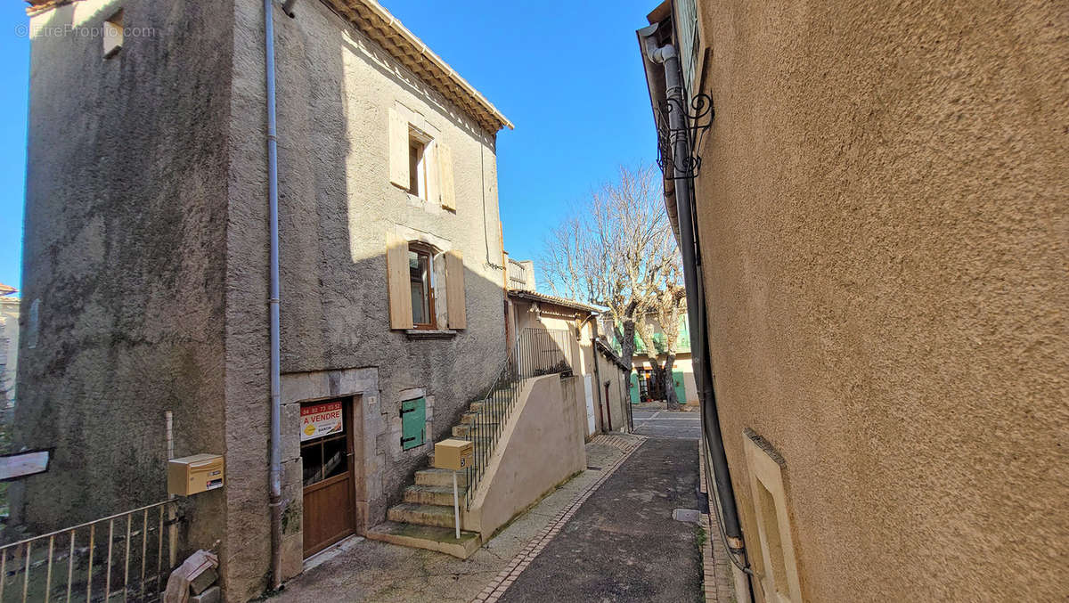 Maison à SAINT-CHRISTOL