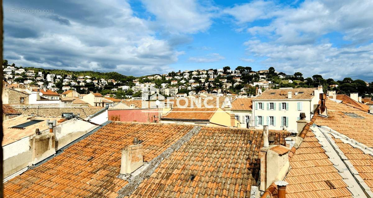 Appartement à HYERES