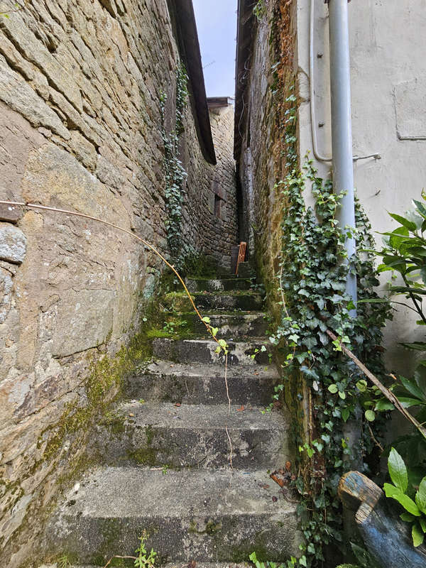 Maison à GUEMENE-SUR-SCORFF