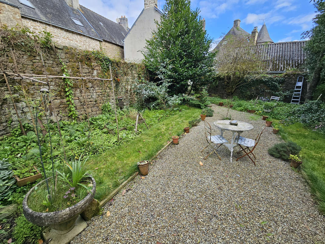 Maison à GUEMENE-SUR-SCORFF