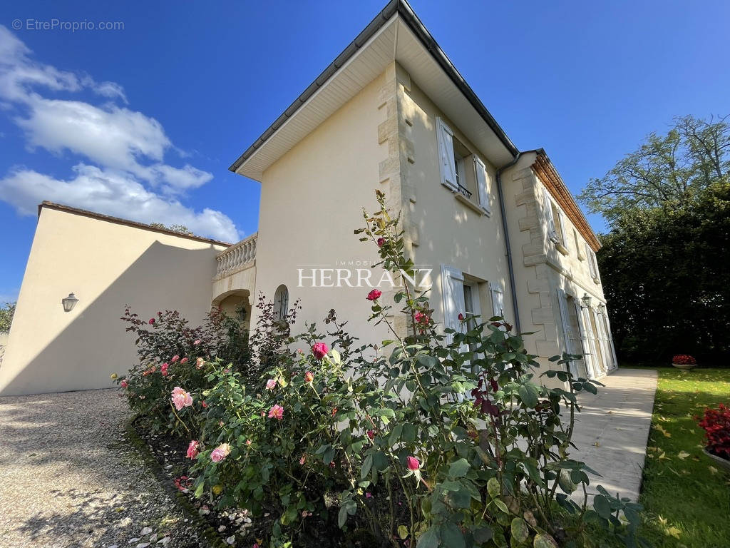 Maison à LIBOURNE