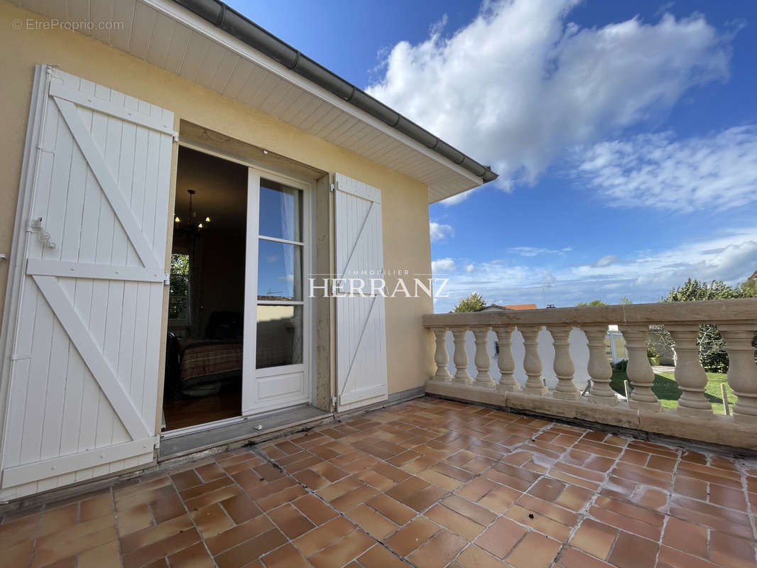 Maison à LIBOURNE