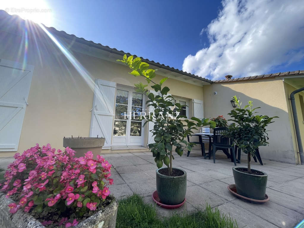 Maison à LIBOURNE