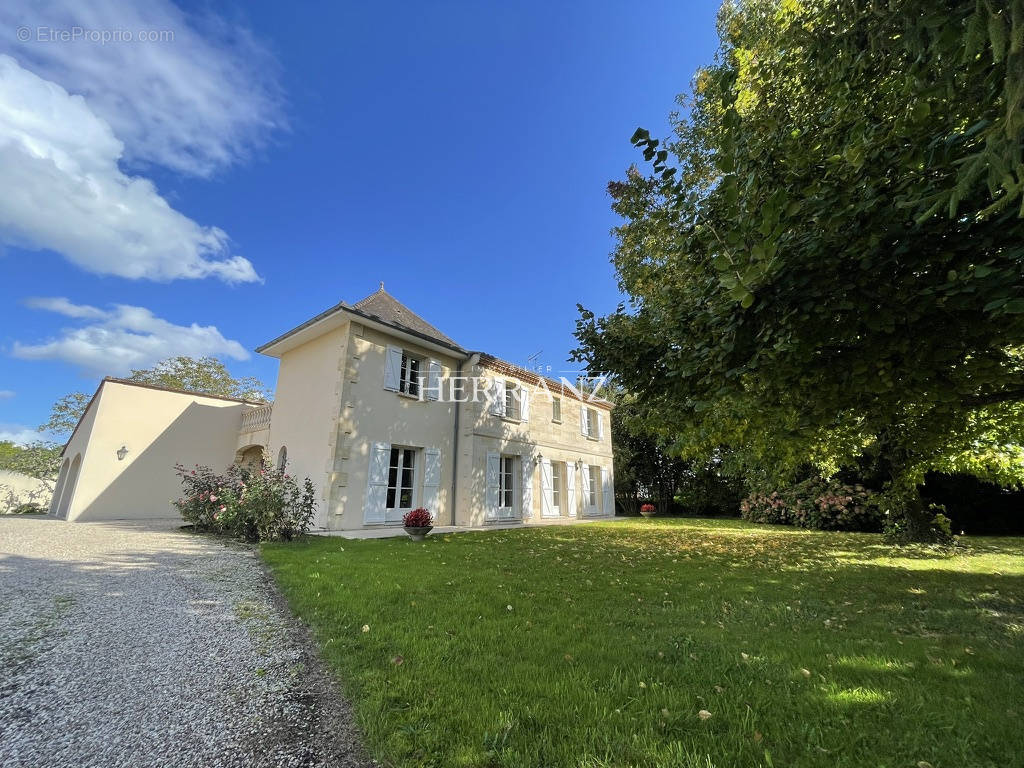 Maison à LIBOURNE