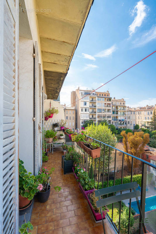 Appartement à MARSEILLE-8E