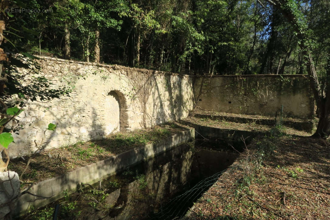 Maison à L&#039;ISLE-SUR-LA-SORGUE