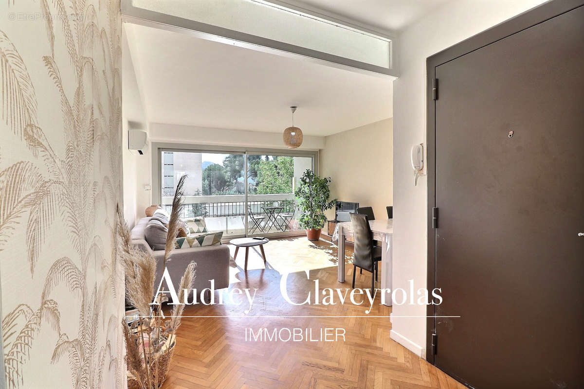 Appartement à MARSEILLE-9E