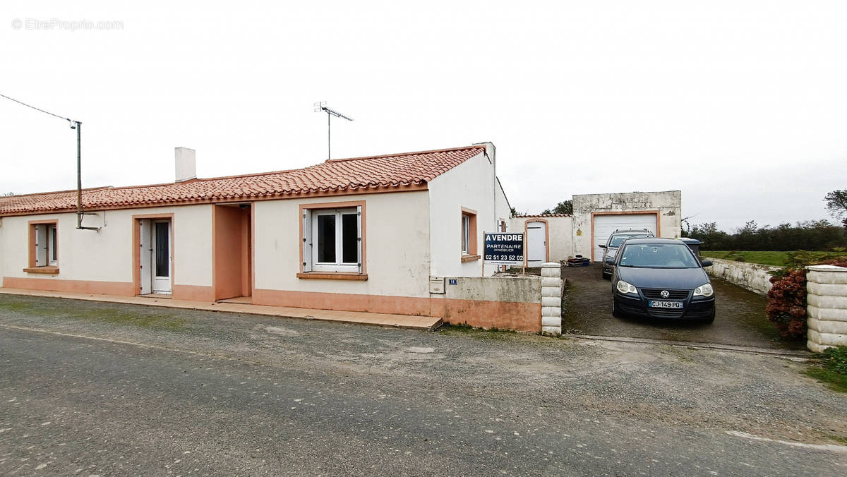 Maison à SAINT-MATHURIN