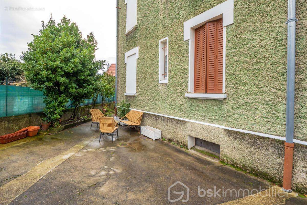 Appartement à AIX-LES-BAINS