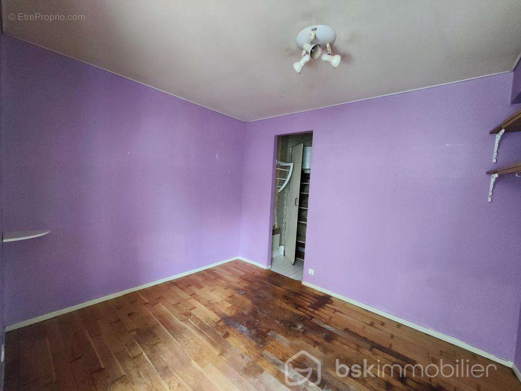 Appartement à PARIS-11E