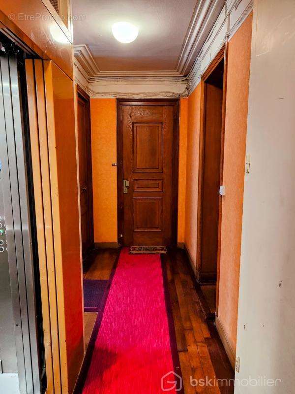 Appartement à PARIS-11E