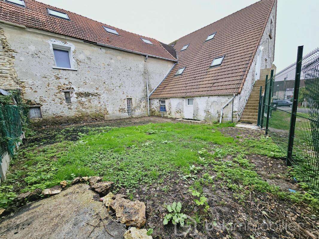 Appartement à MOUROUX