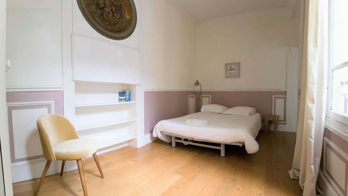 Appartement à PARIS-4E