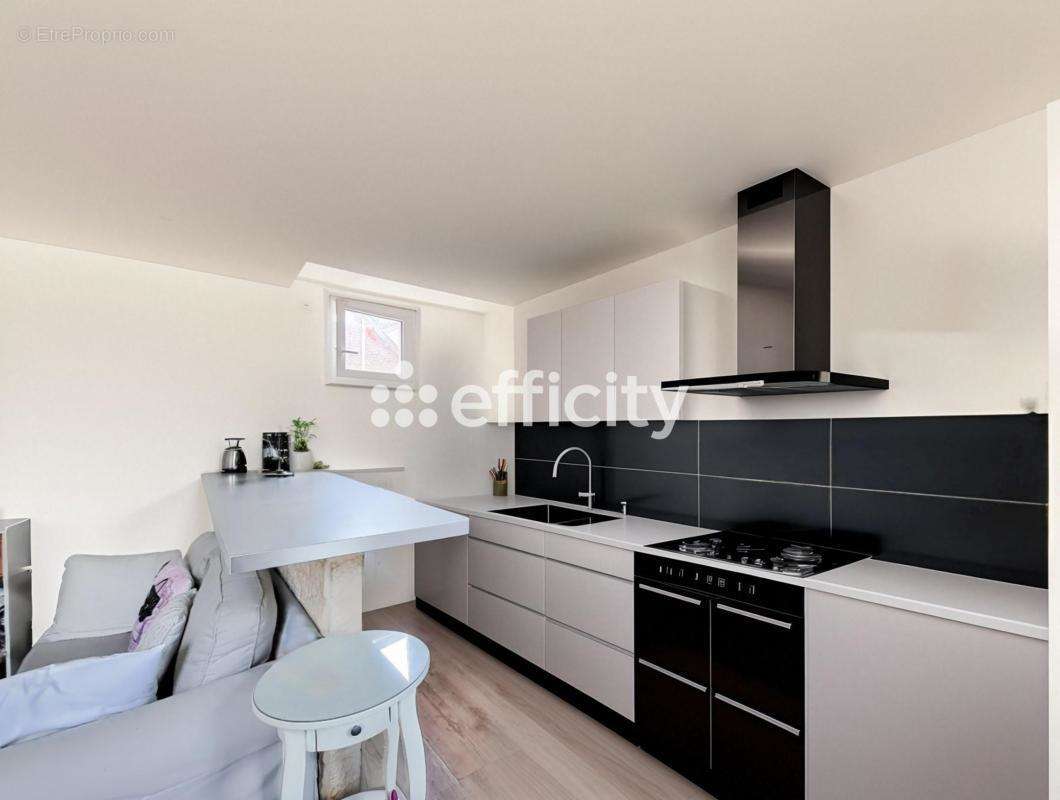 Appartement à ENGHIEN-LES-BAINS