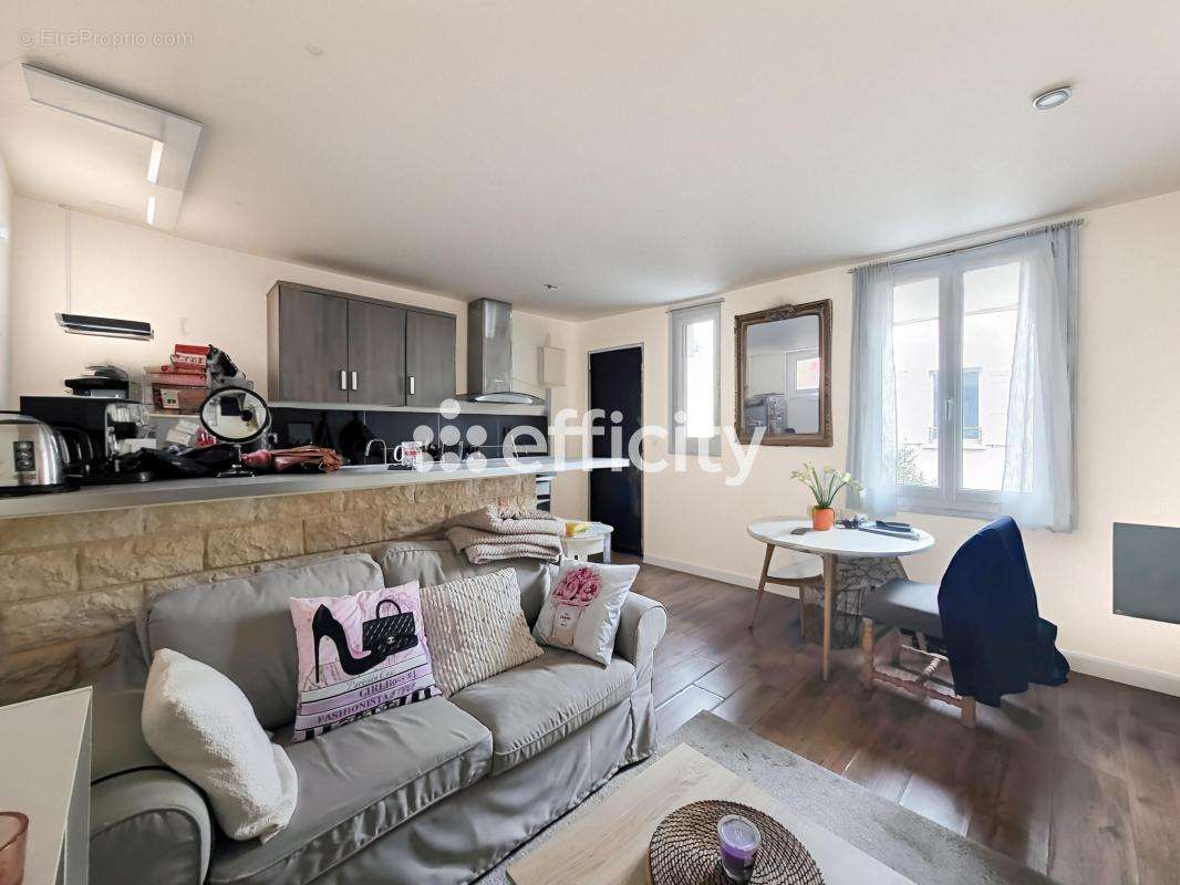 Appartement à ENGHIEN-LES-BAINS