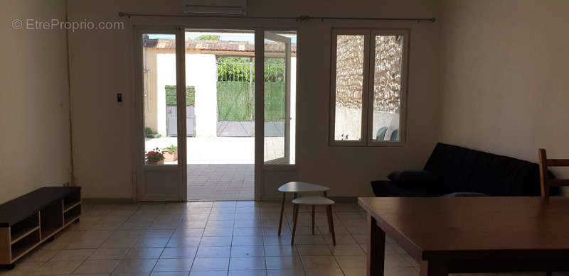 Appartement à BOURG-SAINT-ANDEOL