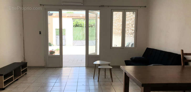 Appartement à BOURG-SAINT-ANDEOL