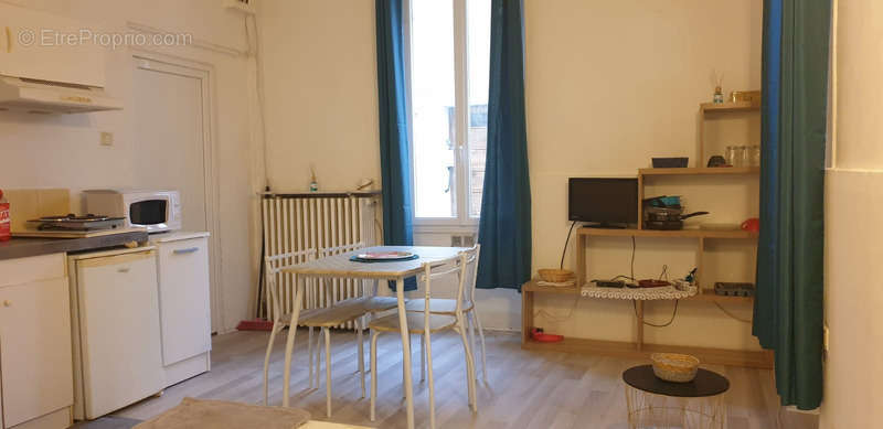 Appartement à BOURG-SAINT-ANDEOL