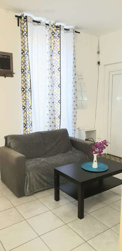 Appartement à BOURG-SAINT-ANDEOL