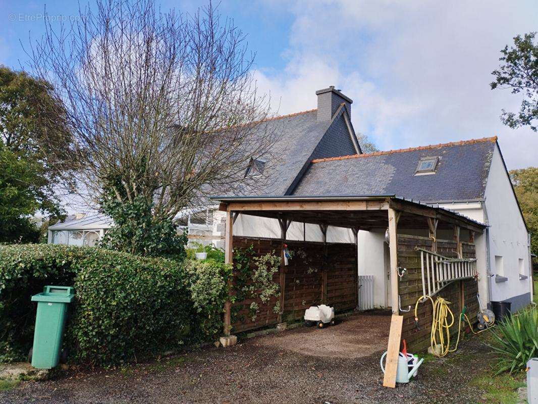 Maison à GUISCRIFF