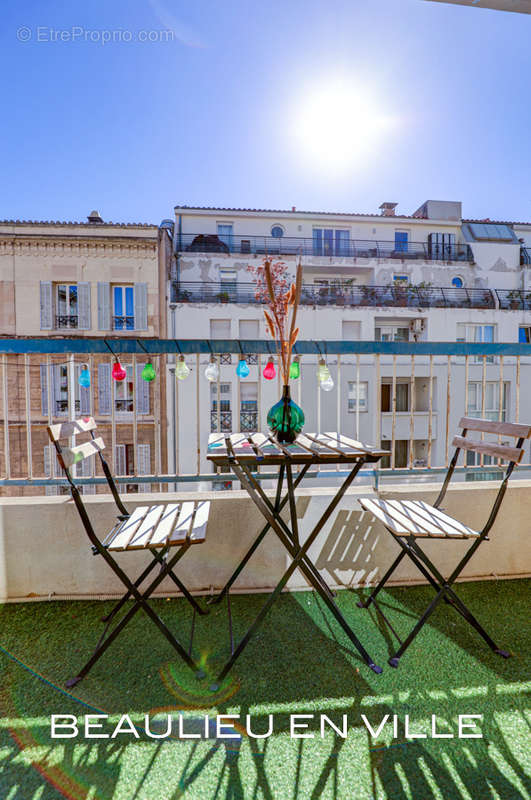 Appartement à MARSEILLE-5E