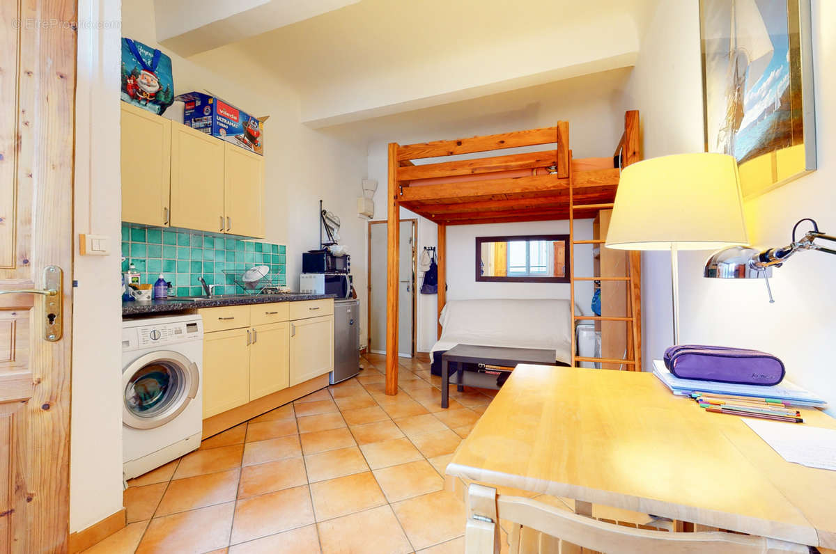 Appartement à AIX-EN-PROVENCE