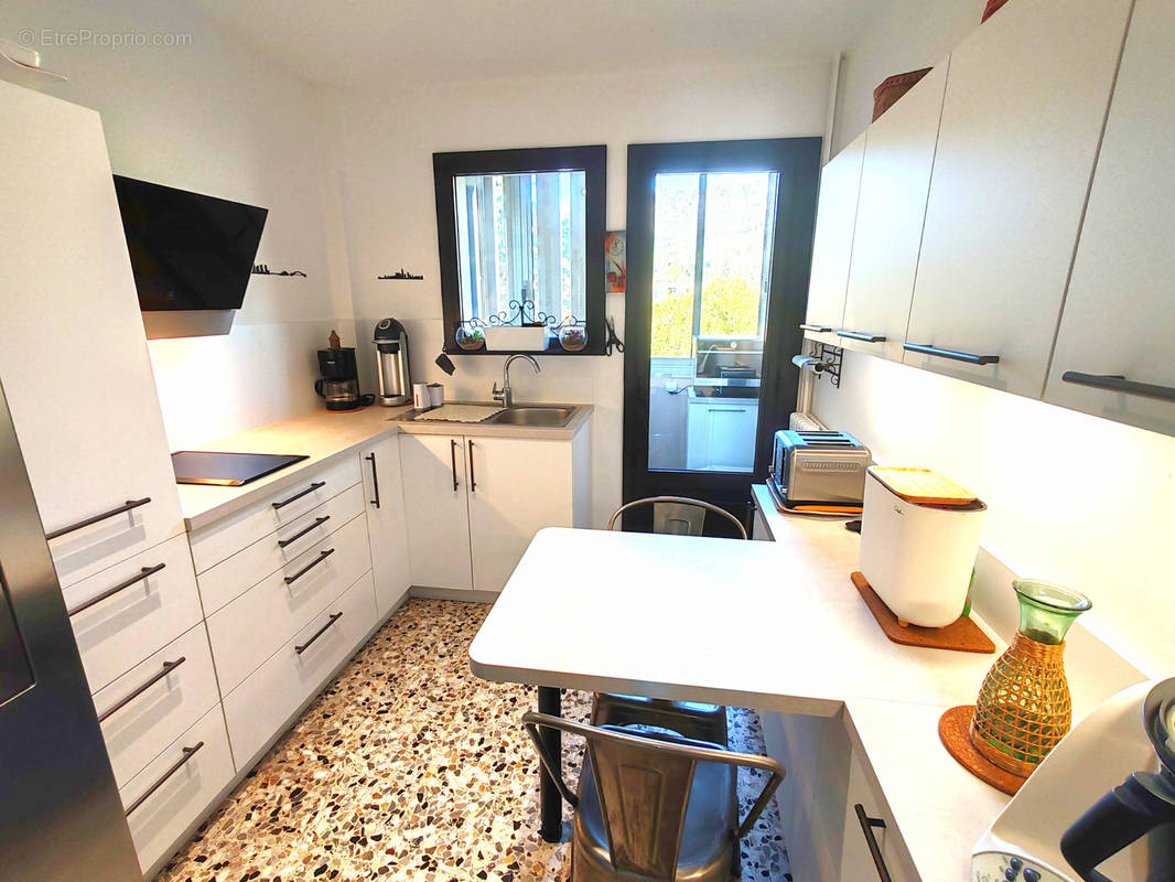 Appartement à LA VALETTE-DU-VAR