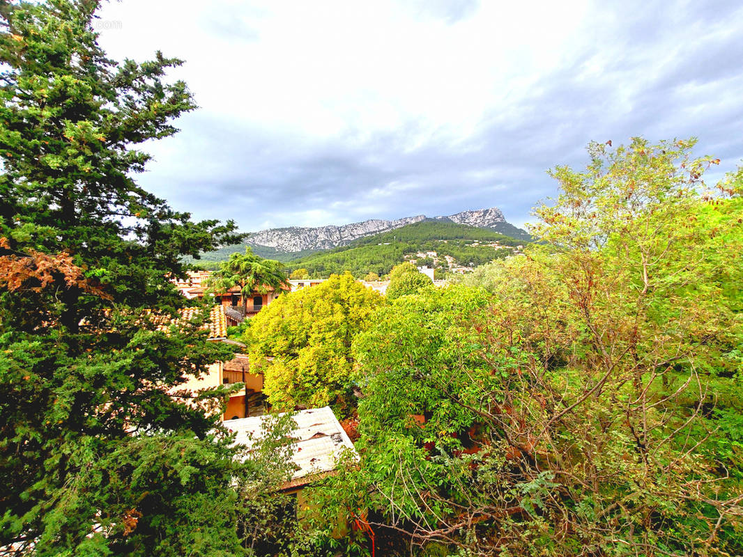 Appartement à LA VALETTE-DU-VAR