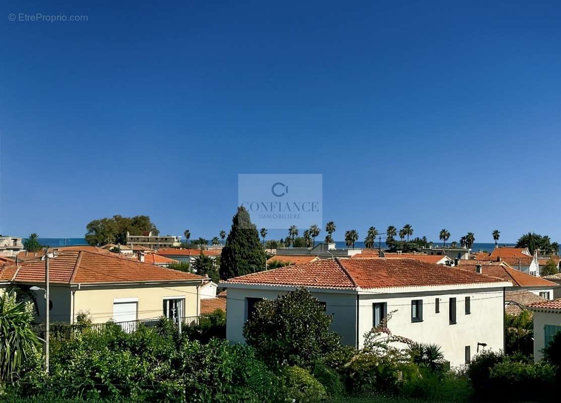 Appartement à CAGNES-SUR-MER