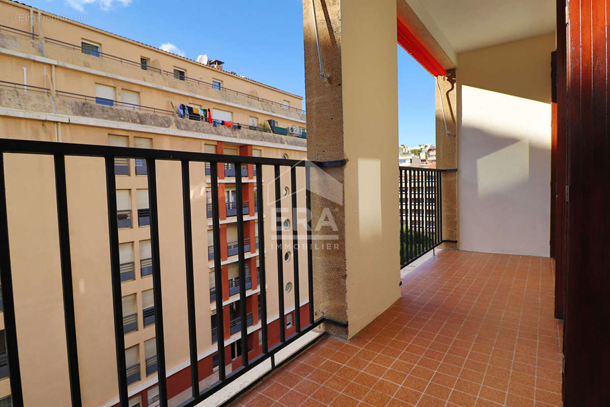 Appartement à MARSEILLE-10E