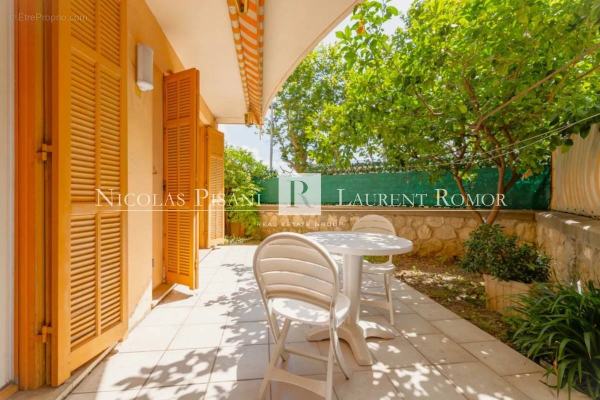 Appartement à VILLEFRANCHE-SUR-MER