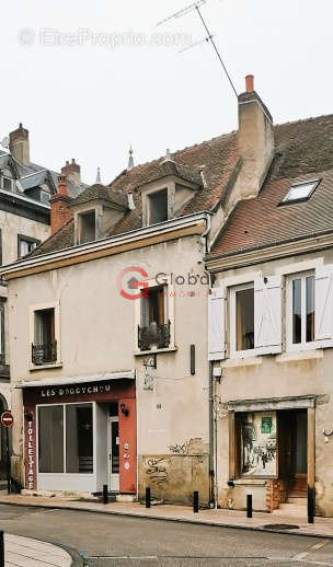 Appartement à SAINT-POURCAIN-SUR-SIOULE