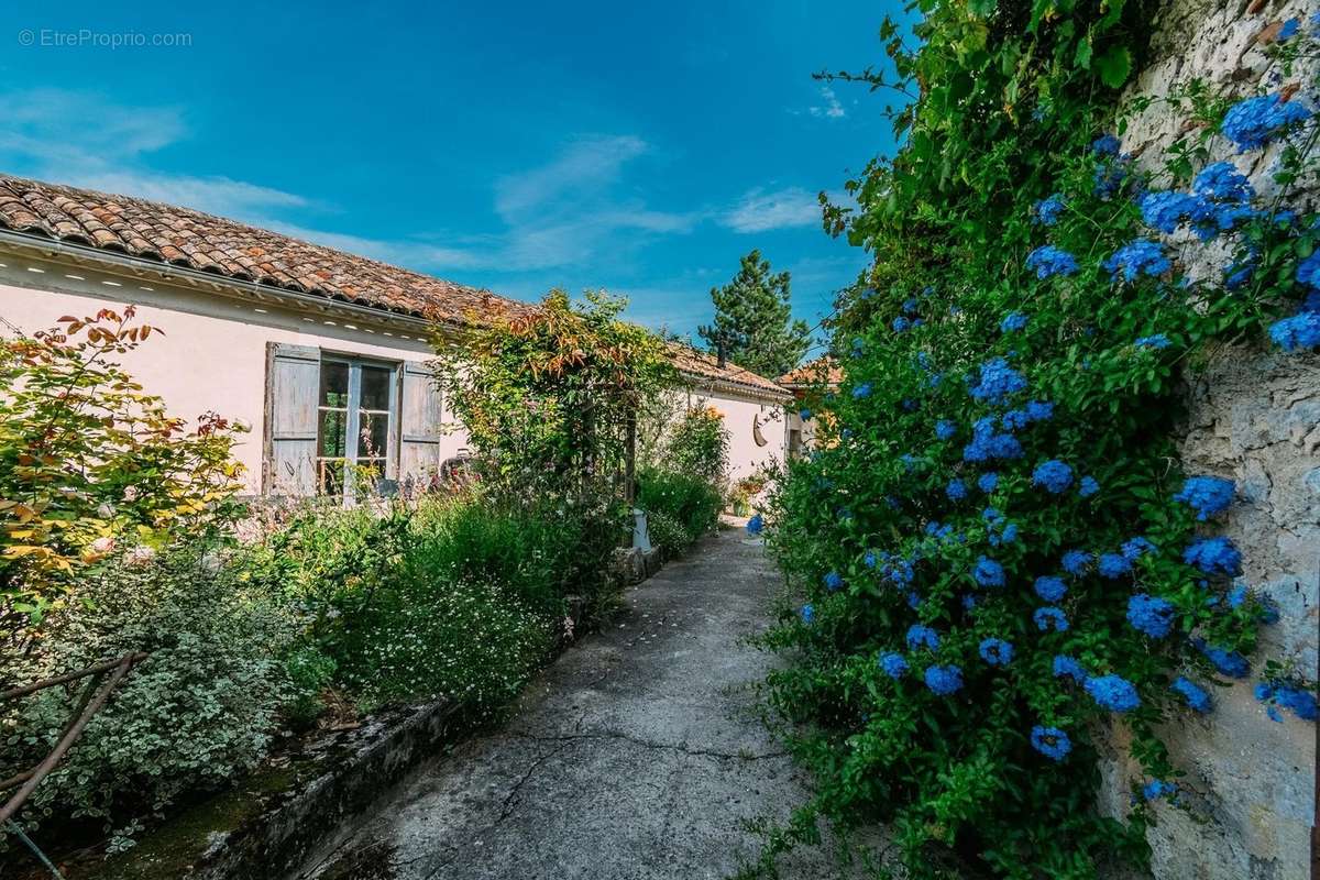 Maison à NERAC